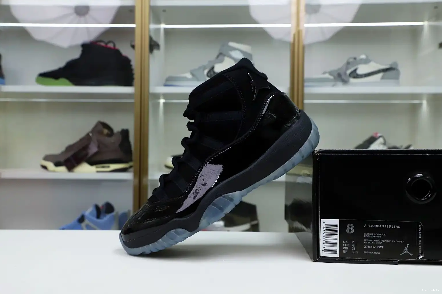 'CAP 11 AND JORDAN AIR GOWN' Kimikick RETRO 0525